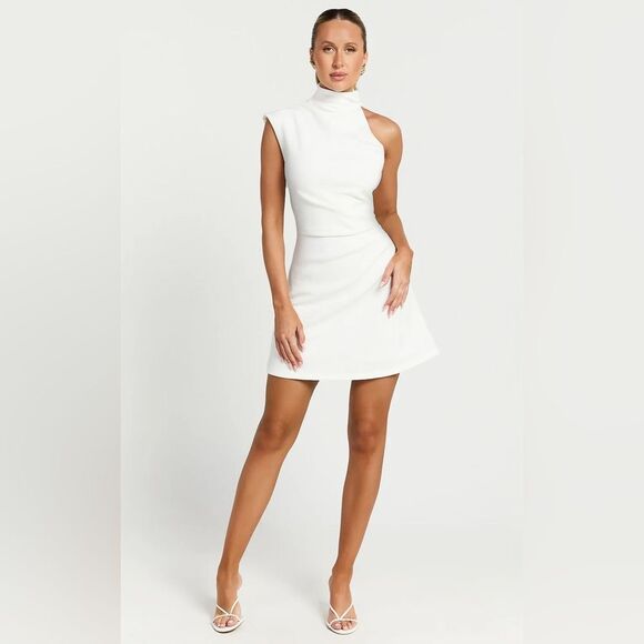 NWT Showpo Rubie Mini Dress - Picture 2 of 5